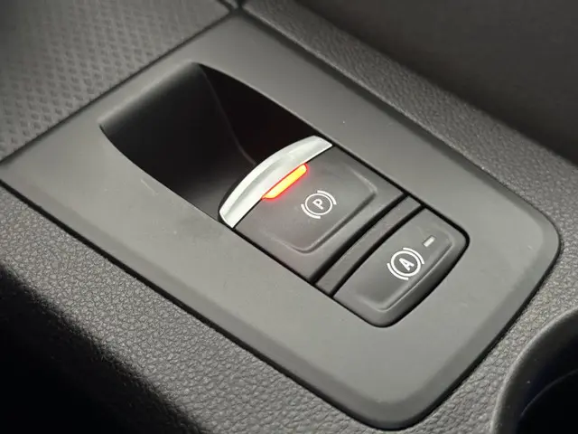 Renault ZOE R135 Iconic 52 kWh (Koopaccu) 2024 Elektrisch 25