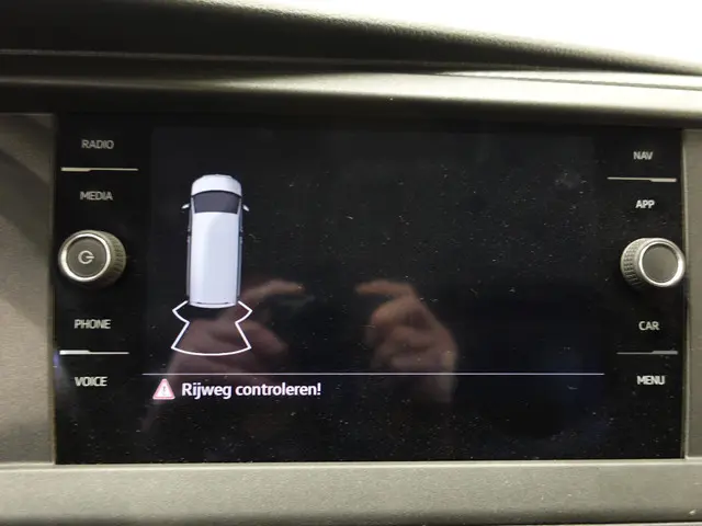 Volkswagen Transporter 2.0 TDI 110pk L2H1 2021 Diesel 31