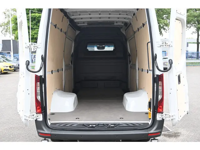 Mercedes-Benz Sprinter 516 CDI L2H2 2021 Diesel 15
