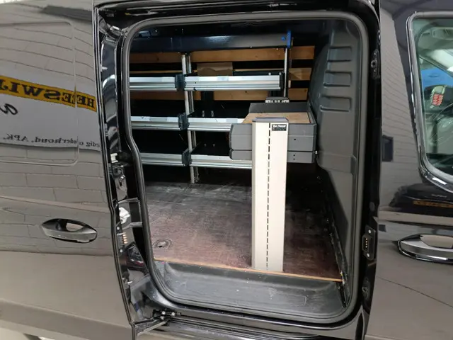 Volkswagen Caddy Cargo Maxi 2.0 TDI Comfort 2022 Diesel 10