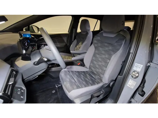 Volkswagen ID.4 Pure 52 kWh 2022 Elektrisch 28