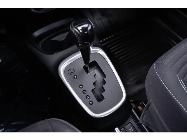 Toyota Yaris 1.5 Hybrid 115 Active 2019 Hybride Benzine 36