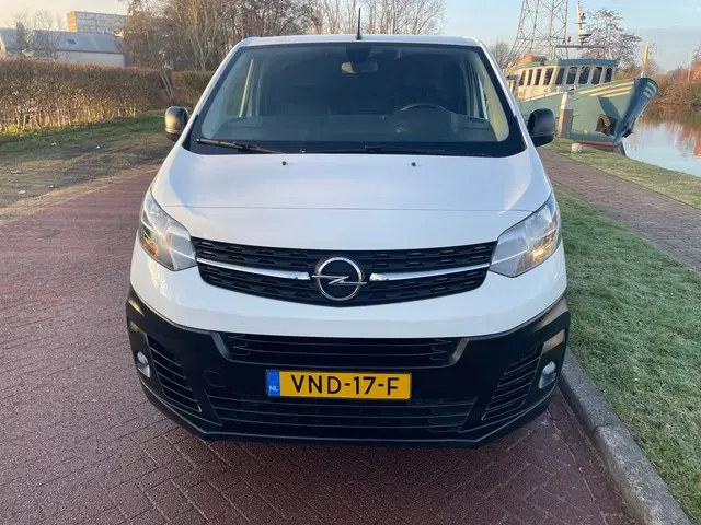 Opel Vivaro 1.5 CDTI L3H1 Edition 2021 Diesel 7