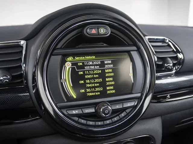 MINI Clubman One 2018 Benzine 18