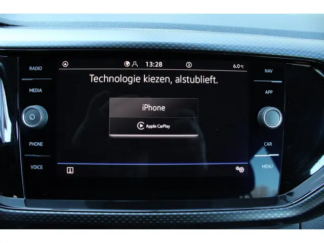 Volkswagen T-Cross 1.0 TSI Life 2023 Benzine 25