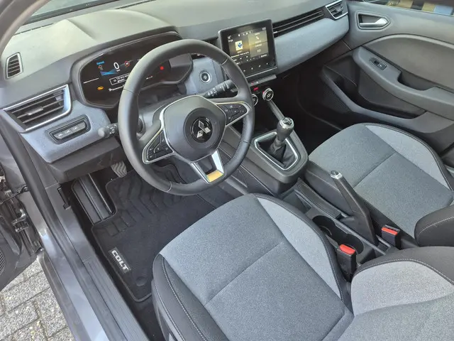 Mitsubishi Colt 1.0T MT Intense 2024 Benzine 21