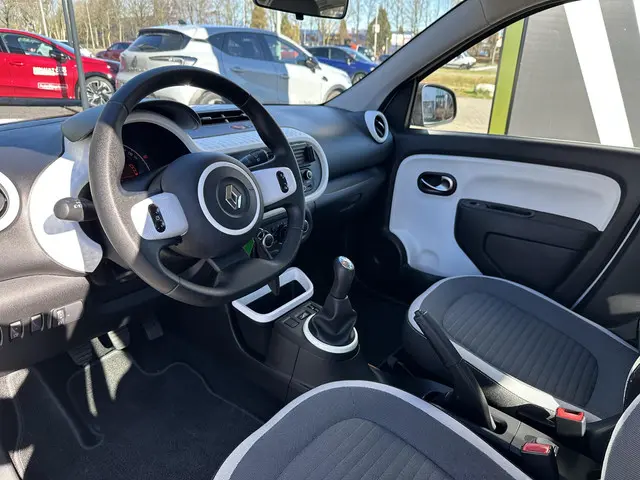 Renault Twingo SCe 70 Collection 2016 Benzine 12