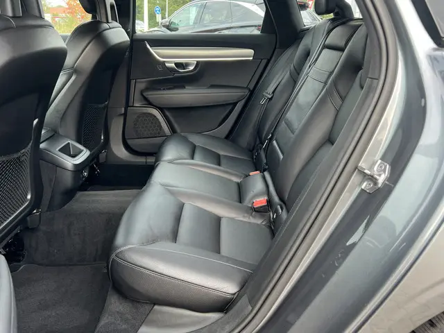 Volvo V90 2.0 D4 190 pk Momentum 2017 Diesel 12