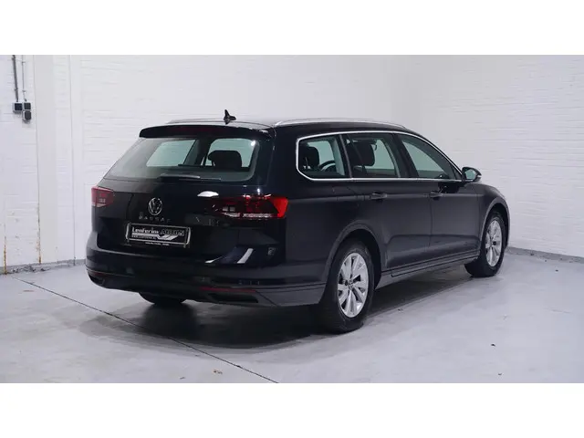 Volkswagen Passat Variant 1.5 TSI Business 2022 Benzine 5