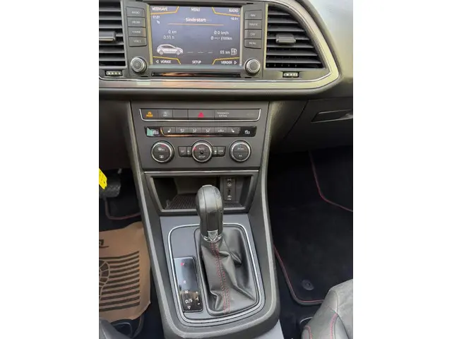 SEAT Leon 1.8 TSI - FR Connect - 180 PK 2016 Benzine 12