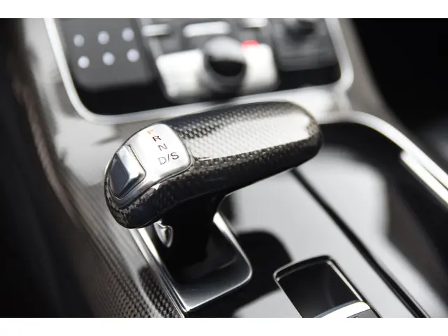 Audi S8 4.0 TFSI S8 quattro Pro Line+ 2013 Benzine 35