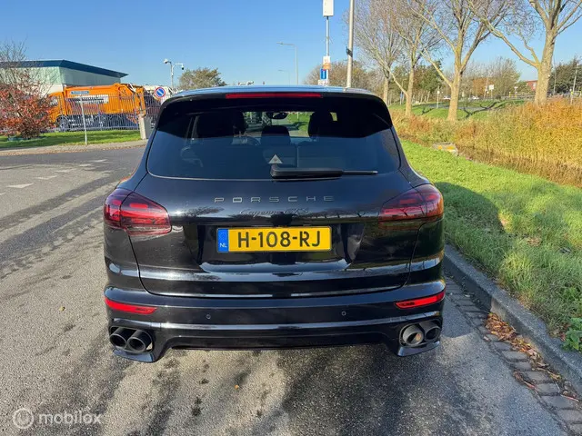 Porsche Cayenne 3.6 GTS 2016 Benzine 9