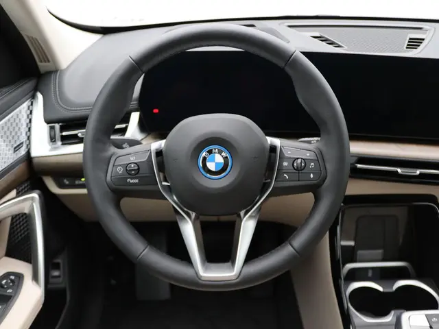 BMW iX1 eDrive20 2025 Elektrisch 8
