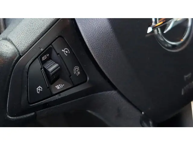 Opel KARL 1.0 Innovation 2017 Benzine 28