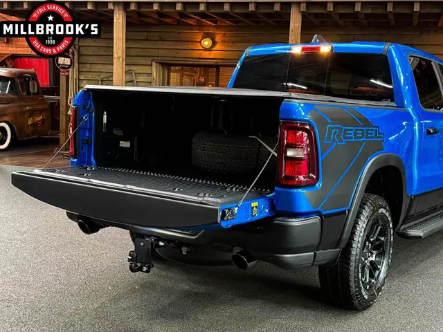 Dodge Ram 1500 Rebel Hurricane 3.0 SST 2024 Benzine 9