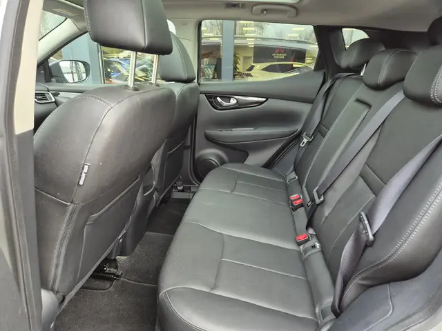 Nissan QASHQAI 1.2 Tekna 2015 Benzine 9