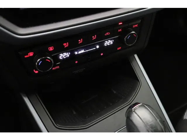 SEAT Arona 1.0 TSI Style 2018 Benzine 23