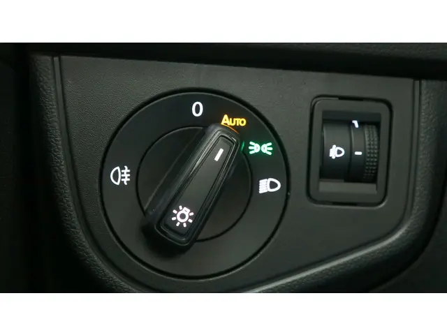 Volkswagen Polo 1.0 TSI 95pk Life Business 2024 Benzine 14