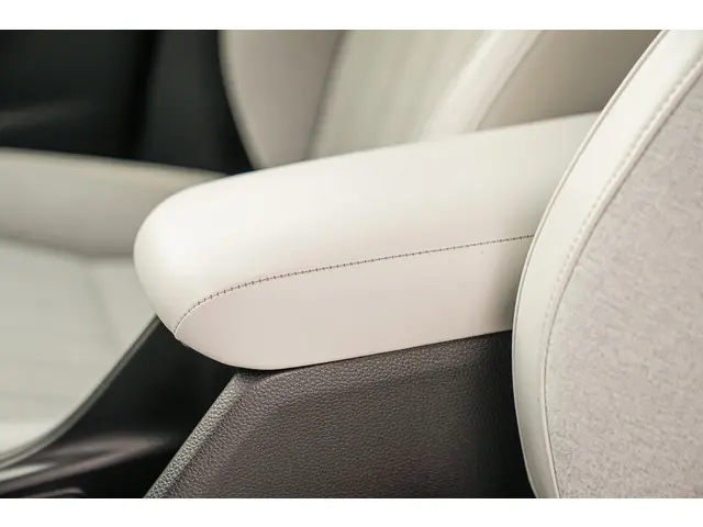 Honda Jazz 1.5i e:HEV EXECUTIVE 2022 Hybride Benzine 30