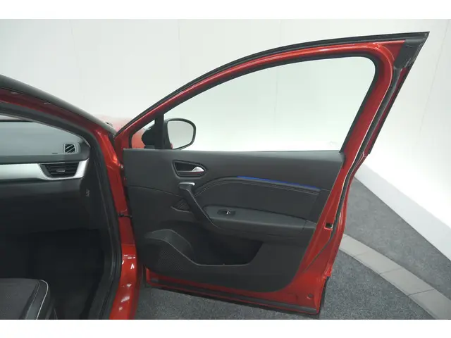 Renault Captur TCe 90 Techno 2024 Benzine 78