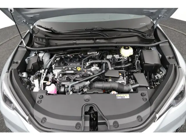 Lexus LBX Elegant 2WD 2025 Hybride Benzine 34