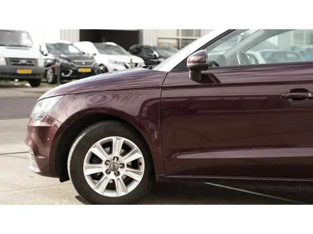 Audi A1 Sportback 1.2 TFSI 2013 Benzine 31