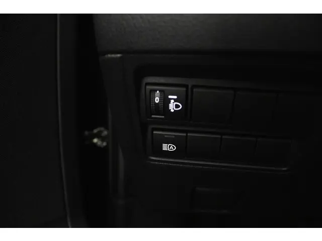 Toyota Yaris 1.5 Hybrid 115 2024 Hybride Benzine 28