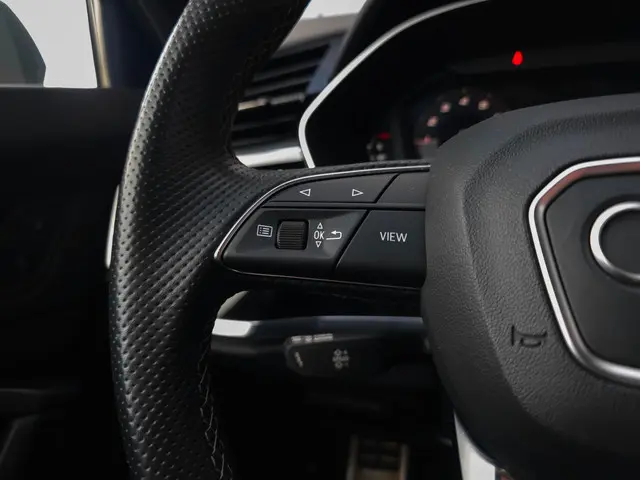 Audi Q3 Sportback 35 TFSI S Edition 2021 Benzine 31