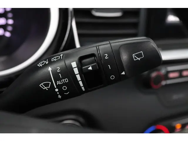 Kia ProCeed 1.0 T-GDI GT-Line 2019 Benzine 38