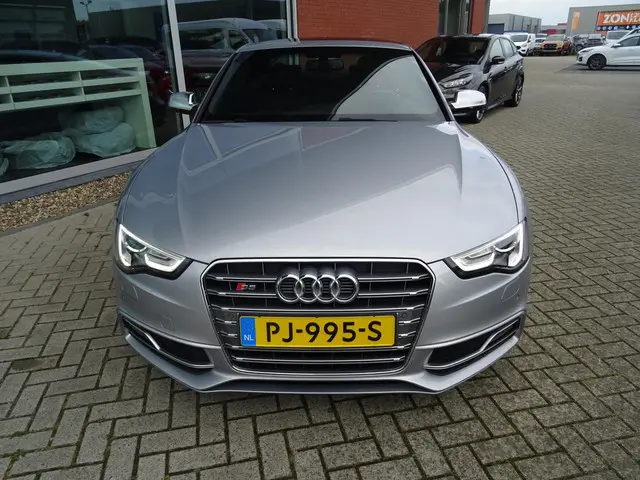 Audi S5 3.0 TFSI S5 quattro 2015 Benzine 4