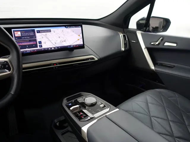 BMW iX xDrive40 M Sport Plus 77 kWh- 2023 Elektrisch 8
