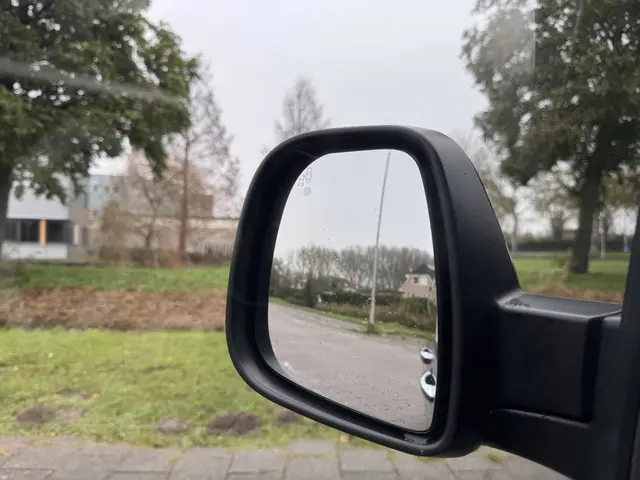 Opel Vivaro 2.0 CDTI L3H1 DC Innovation 2020 Diesel 14