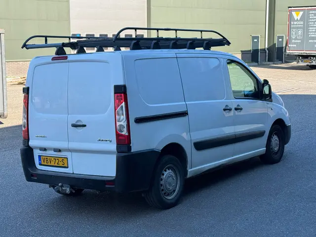 Citroën Jumpy 10 1.6 HDI L1H1 Economy 2012 Diesel 4