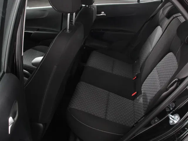 Kia Picanto 1.0 DPI DynamicLine Automaat 2025 Benzine 11