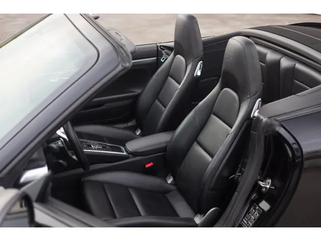 Porsche 911 991 Cabrio 3.0 Carrera S 2018 Benzine 12