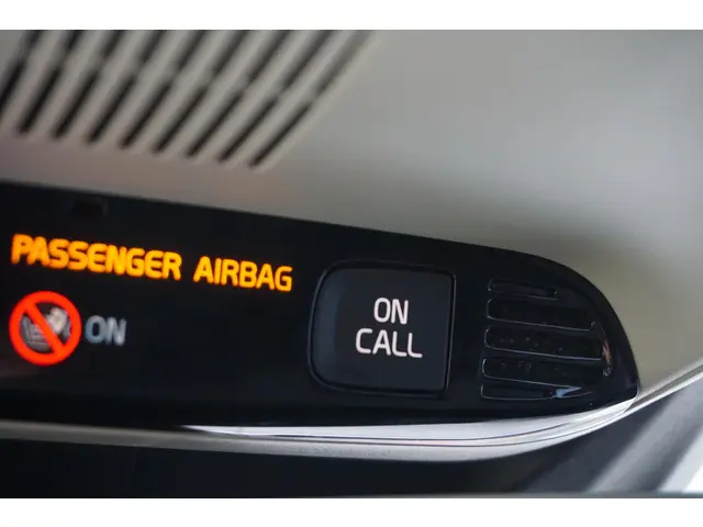 Volvo V40 2.0 T2 Nordic+ 2016 Benzine 11