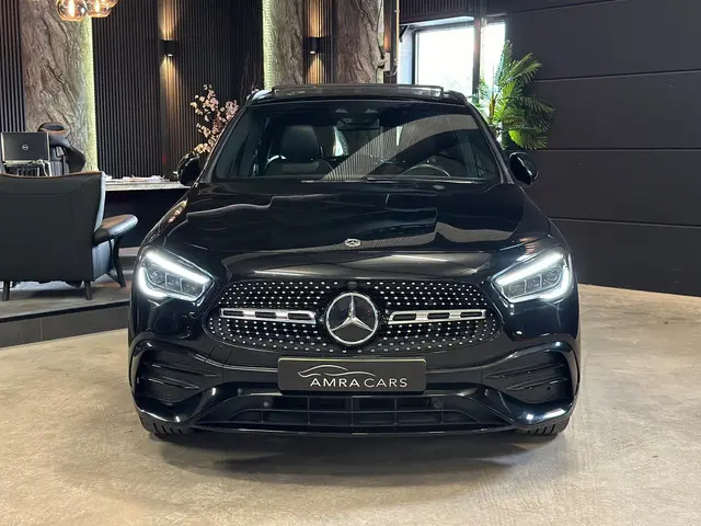 Mercedes-Benz GLA 200 AMG|PANO|SFEER|MEMORY 2021 Benzine 4