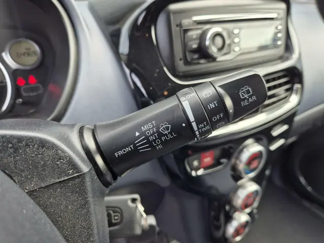 Peugeot iOn Active 2013 Elektrisch 13