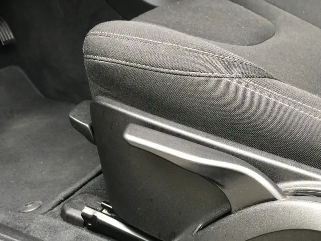Volvo V40 1.5 T3 Momentum Automaat 2018 Benzine 14