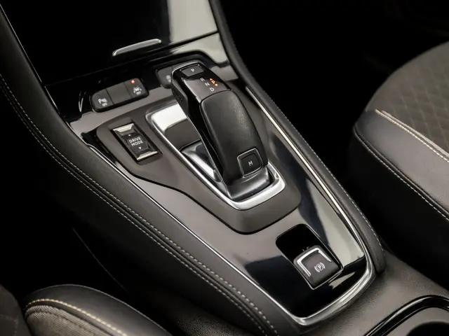 Opel Grandland 1.2 Turbo Elegance Sport 2022 Benzine 9