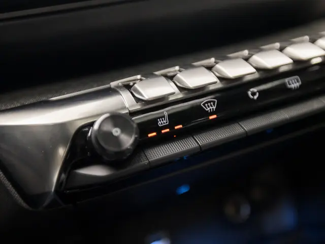 Peugeot 5008 1.2 PureTech Sport 7 Persoons 2020 Benzine 10