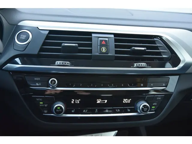 BMW X3 xDrive30e eDrive Edition 2021 Hybride Benzine 18