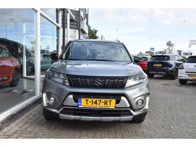 Suzuki Vitara 1.5 Hybrid Style 2023 Hybride Benzine 4