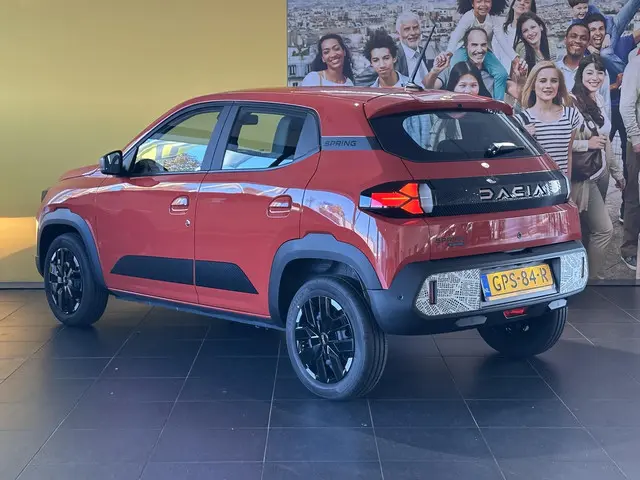 Dacia Spring Extreme 65 26.8 kWh 2024 Elektrisch 6