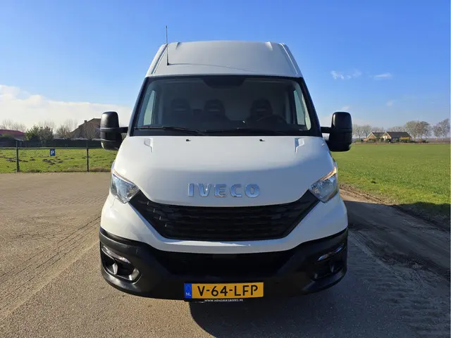 Iveco Daily 35S14V 2.3 352L H2 2021 Diesel 9