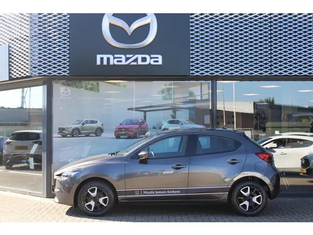Mazda 2 1.5 e-SkyActiv-G 90 Centre-Line 2023 Benzine 5