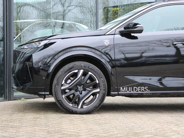 Peugeot e-5008 GT Avantage 73 kWh 2025 Elektrisch 13