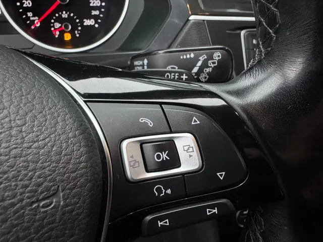 Volkswagen Tiguan 2.0 TSI 4Motion Highline 2016 Benzine 29