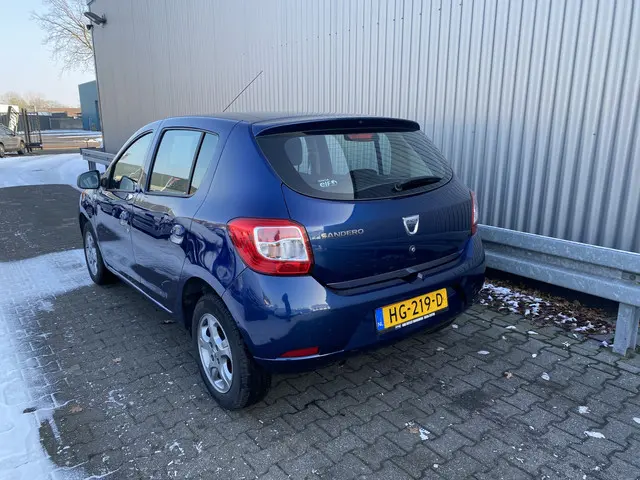 Dacia Sandero 0.9 TCe 10th Anniversary 2015 Benzine 15