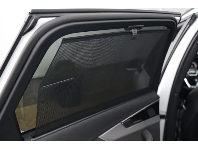 Audi A4 Avant 40 TFSI 3x S-Line 204pk 2020 Benzine 42